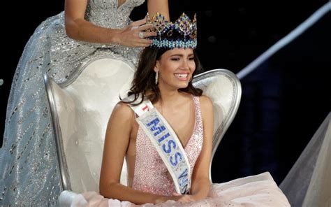 Miss World 2016 Puerto Ricos Stephanie Del Valle Takes