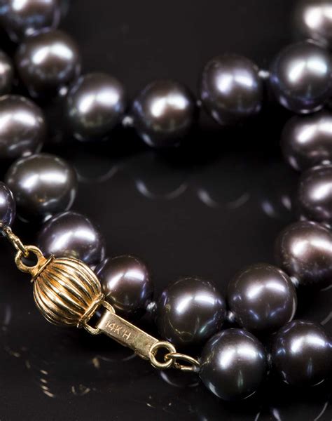 Black Pearl And 14kt Necklace
