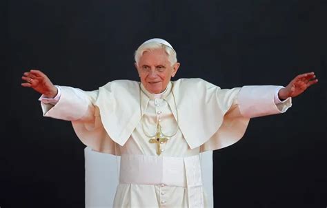 베네딕토 16세 전 교황 유언“믿음 안에서 굳건히 서라”crs News