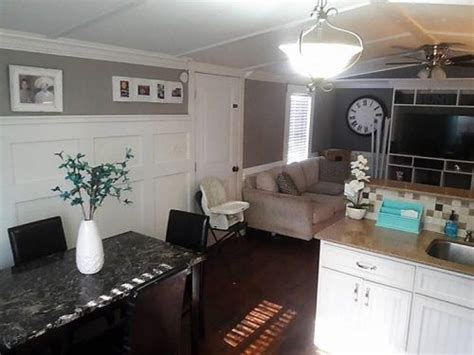 Gorgeous 1991 Single Wide Interior Mobile Home Living