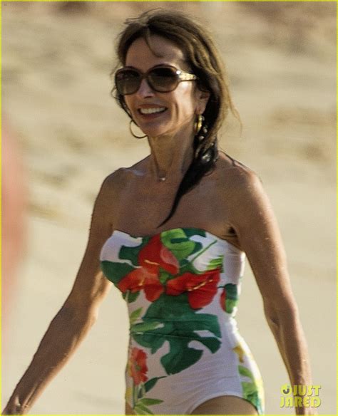 susan lucci hits the beach in three swimsuits at age 71 photo 4034253 susan lucci photos