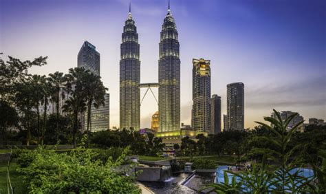 These buses usually have soft reclining seats and are equipped with. Kuala Lumpur, cosa sapere per scoprire la città