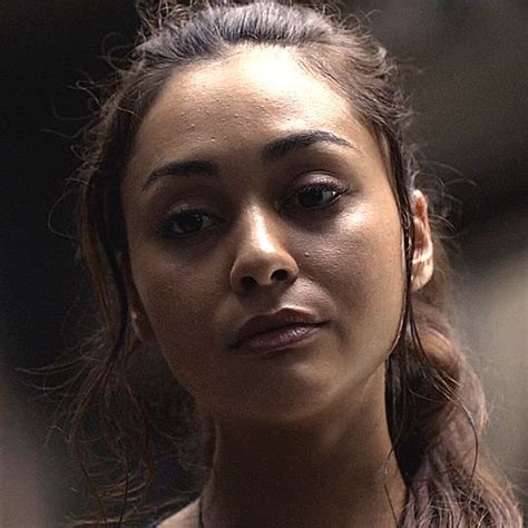 Raven Played Alie So Well The 100 Raven The 100 Show The 100 Poster