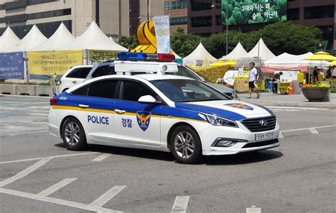 Gambar Mobil Patroli Polisi Indonesia - Galeri Mobil