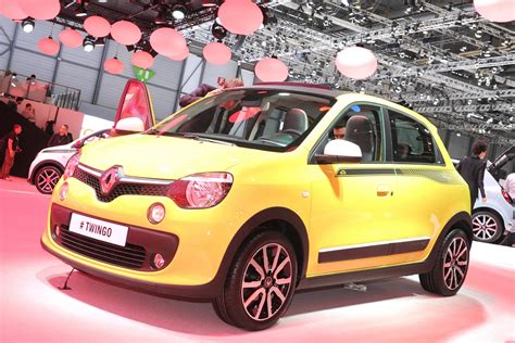 Renaults New Twingo Shows Up At The Geneva Motor Show Fooyoh
