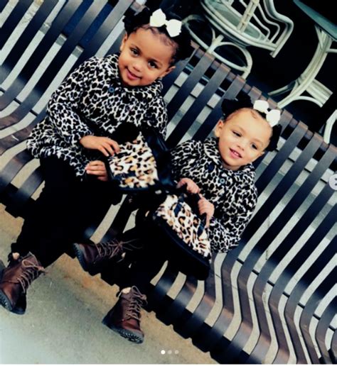 Rare Biracial Twins Prove That Love Knows No Color You Cant Look At