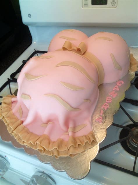 Pregnant Belly Baby Shower Cake Facebook Briannacaughroncakes