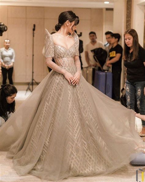 Pin By Sandella S On Pinoy Pride Filipiniana Wedding Dress Modern