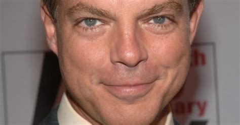 Is Shepard Smith A Gay Find Out His Married Life And Divorce Rumours