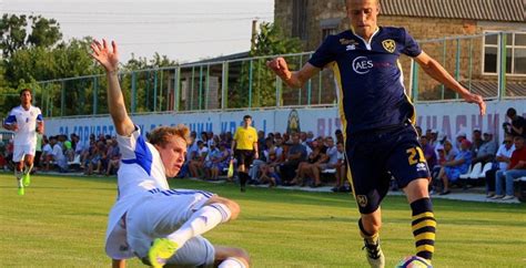 Донецкий клуб после нескольких дней переговоров поднял свое предложение до 18 миллионов евро, требуемых бенфикой, информирует espn. Вторая лига. Горностаевский "Мир" дома в волевом стиле ...