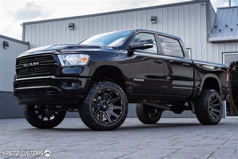 Lifted 2020 Ram 1500 With 22×12 Fuel Contra Wheels And 6 Inch Rough