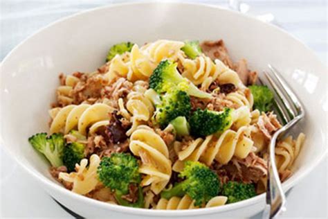 Pasta With Tuna And Broccoli Serves 4 Recipe