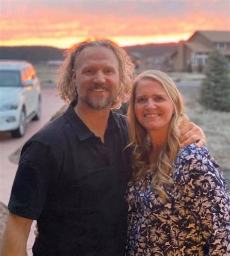 sister wives kody brown comes out of quarantine with ‘favorite wife robyn to celebrate