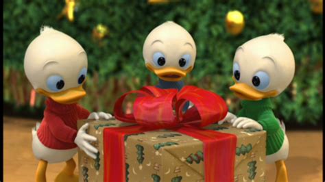 Huey Dewey And Louie Mickeys Twice Upon A Christmas Photo