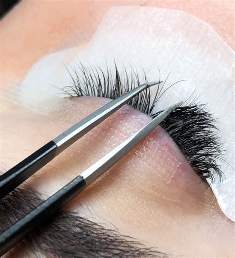What Are Volume Lash Extensions Popsugar Beauty