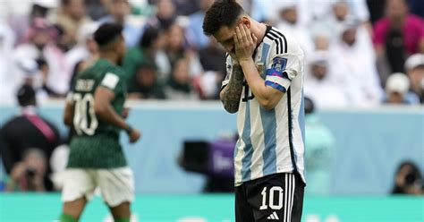 World Cup Stunner Saudi Arabia Beats Messi S Argentina 2 1