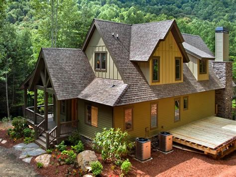Maybe you would like to learn more about one of these? Front Yard Pictures From Blog Cabin 2009 | DIY Network ...