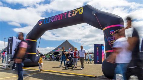 Electrify Expo Conquers Seattle With Electric Fun In The Sun
