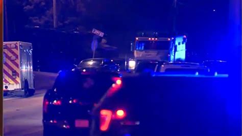 3 Police Officers Shot Serving Warrant In Kansas City Sparking Long