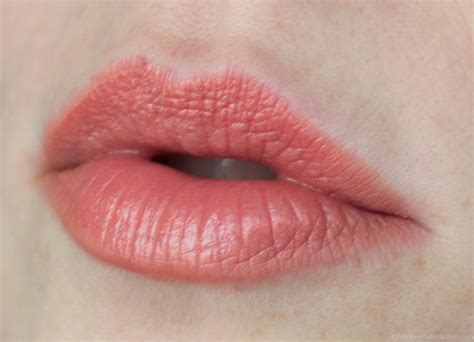 What Does Your Lips Shape Say About Your Personality Women Daily Magazine