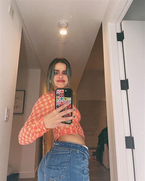 Addison Raeâ€™s Mirror Selfies News People