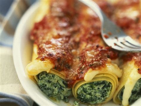 Stuffed Cheesy Pasta Rolls Recipe Eatsmarter