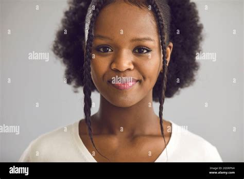 Closeup African American Female Hi Res Stock Photography And Images Alamy