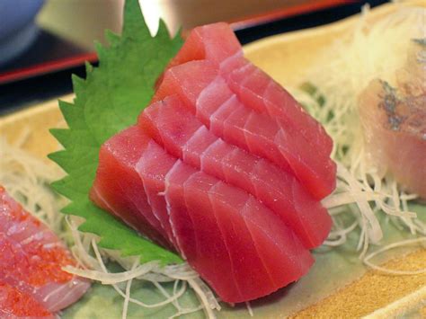 Tuna Sashimi Recipe With Daikon And Ginger