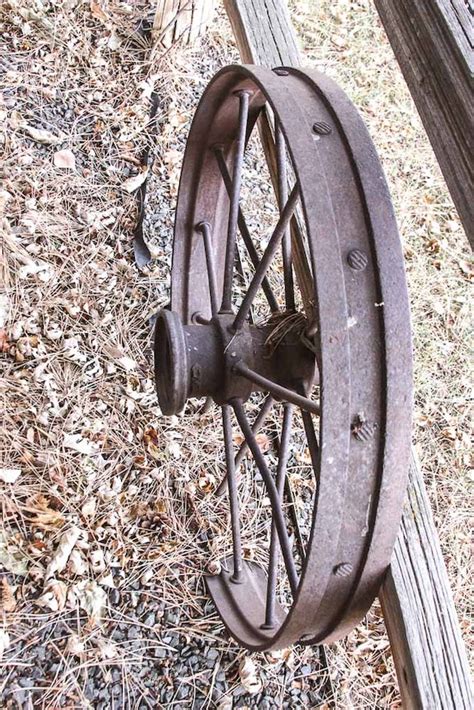 Vintage Cast Iron Wagon Wheel Ebth