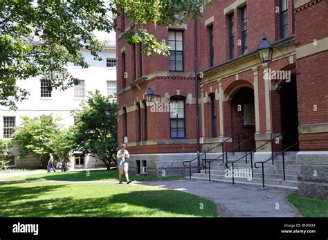 Harvard University Cambridge Massachusetts Usa Stock Photo Alamy