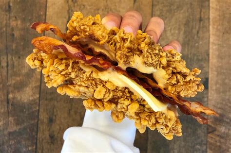 Kfcs Controversial Double Down Sandwich Is Coming Back To Canada