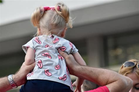 Gambar Gratis Tidak Bersalah Anak Gadis Kompetisi Wanita