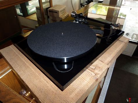 Rega Rp8 With Rb808 Arm And Ttpsu Photo 1991721 Canuck Audio Mart