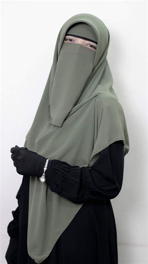 pin by 𝑚𝑖𝑚𝑖 ☾ on abaya looks niqab fashion niqab fashion
