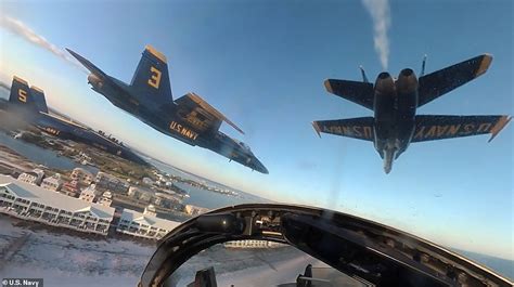 Blue Angels Bid Farewell To Fa 18 Legacy Hornets As It Transitions To