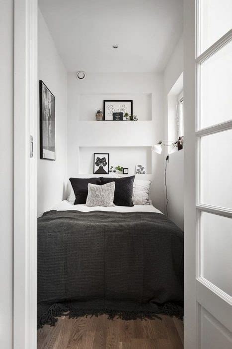 A queen bed is a perfect size for many small bedrooms: 20 Gorgeous Small Bedroom Ideas that Boost Your Freedom ...