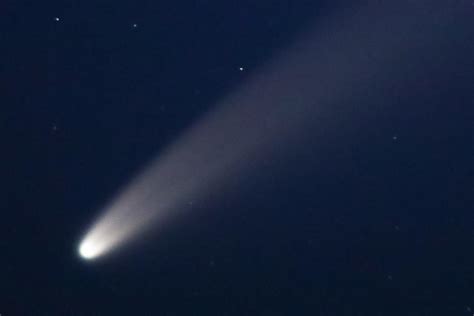 Check Out These Amazing Images Of Comet Neowise Taken From Around The World