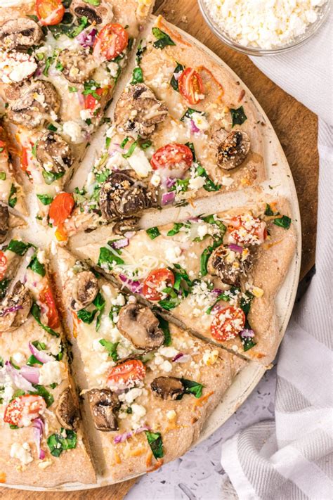 Spinach Mushroom And Feta Pizza Mallize