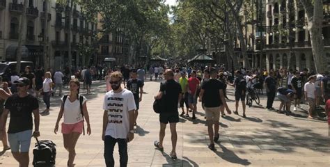 Barcelona Sigue A La Cabeza De Las Ciudades Más Congestionadas De