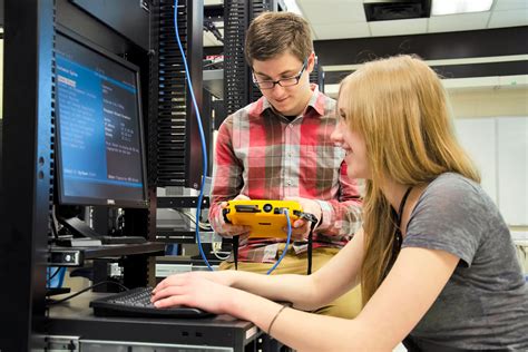 Computer Systems Technician Network And Cloud Technologies Program Niagara College
