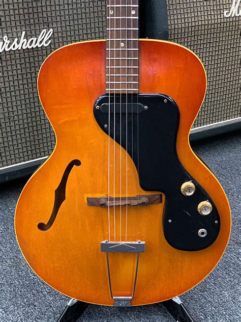 Gibson ES 120T 1966 Spacetone Music Reverb