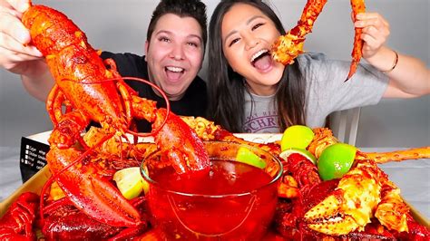 King Crab Legs Whole Lobster Boiling Crab Seafood Boil MUKBANG YouTube