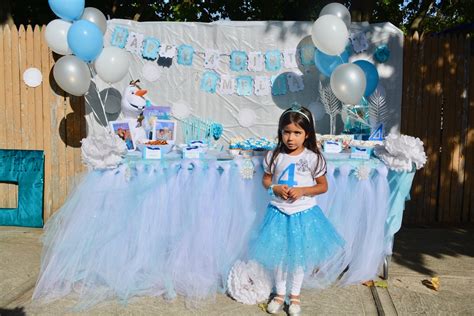Those the kids will take a. How to Prep the Ultimate Frozen Themed Birthday Party ...
