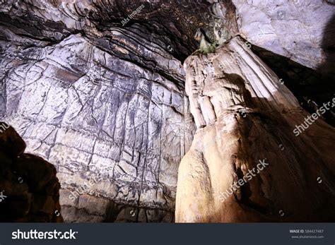 Inside Passages Sudwala Caves South Africa Stock Photo 584427487