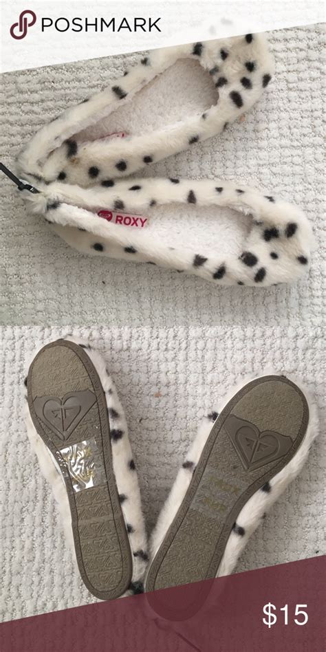 Roxy Slippers Nwot Womens Size 7 Roxy Shoes Women Slippers