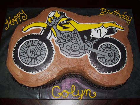 Otrzymaj 6.000 s stockowego materiału wideo seven year old boy eating z 23.98 kl./s. The Cake Bowtique - Creative Cakes Gallery: IT'S A DIRTBIKE