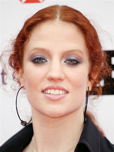 Jess Glynne Biography Height And Life Story Super Stars Bio