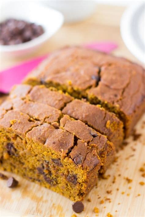 Preheat oven to 360° f (180° c) in a blender combine the pumpkin puree, maple syrup, oil, lemon juice (or acv) and vanilla. Vegan Pumpkin Chocolate Chip Bread is made with delicious ...