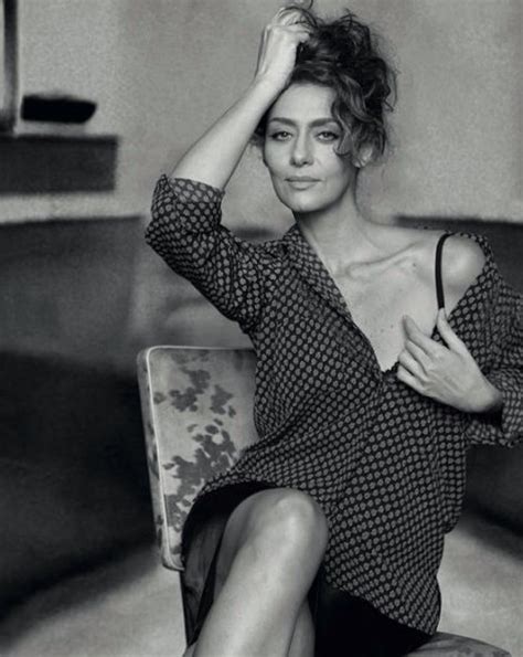 Maria Fernanda Cândido posa sensual e é comparada Sophia Loren