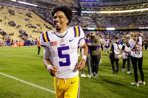 Lsu Quarterback Daniels Wins Heisman Trophy Eltaszone